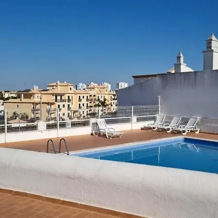 Gold Strip Oasis - New Town Apartment Albufeira