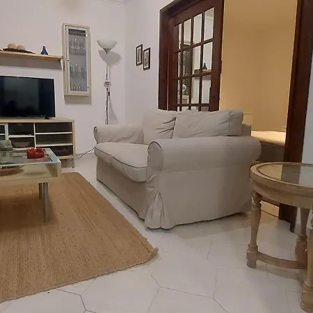 Apartment Gold Strip Oasis - New Town *